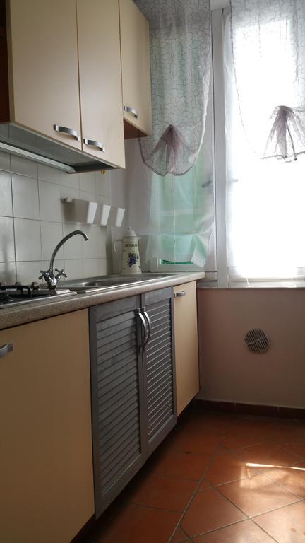 Il Nido Apartment Pontedera Luaran gambar